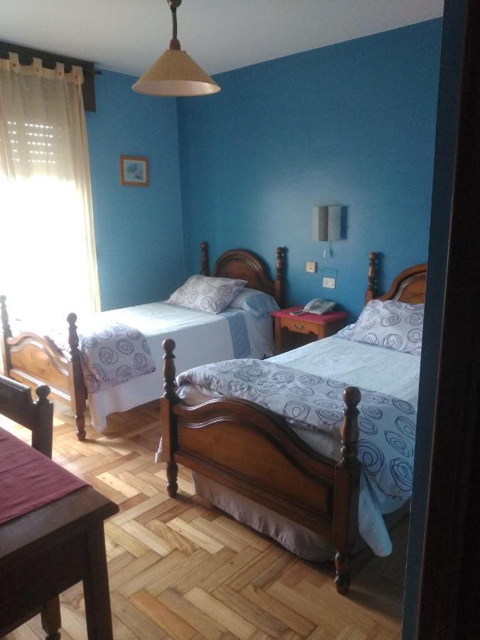 Quarto Duplo com Casa de Banho Privativa