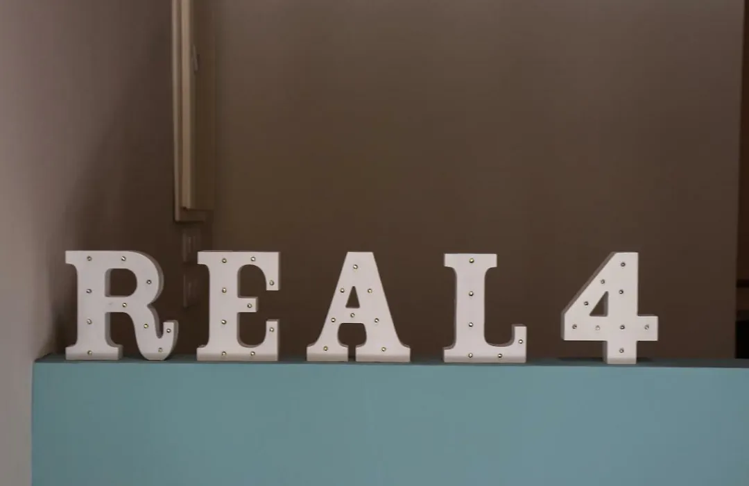R4Hostel-1
