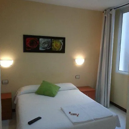 Hostal Ancla Dorada-2