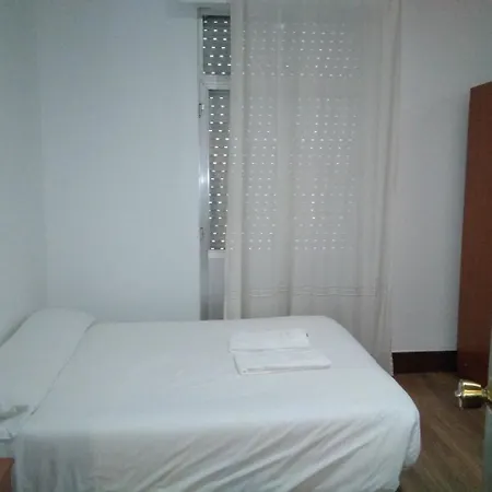 Hostal Ancla Dorada-3